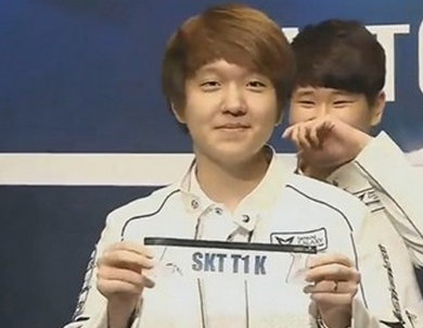 胜败分组赛赛程安排：5月7日TES对阵TL打响首战